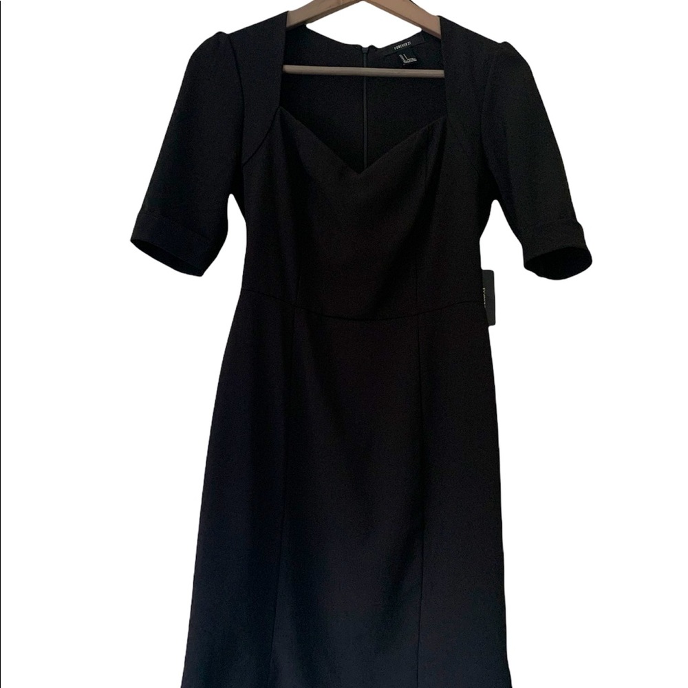 NEW Forever 21 black v neck dress SIZE S NWT